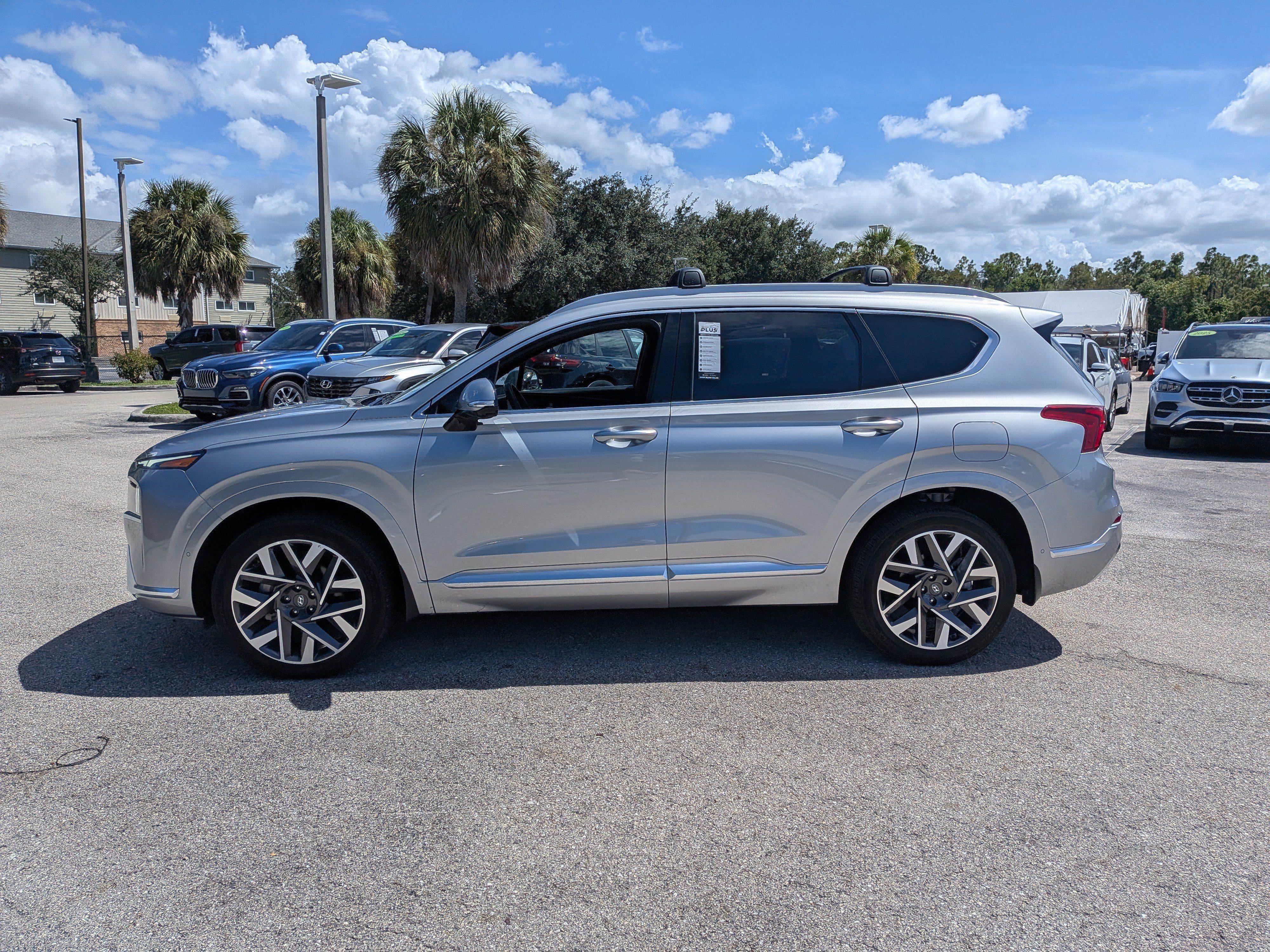 Used 2023 Hyundai Santa Fe Calligraphy FWD image 7