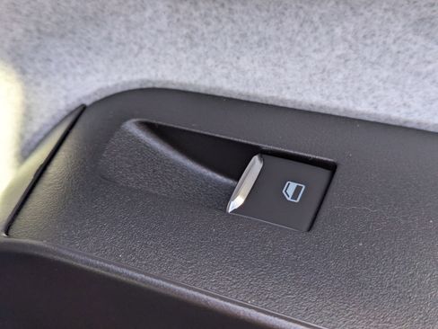 New 2025 Ford Maverick XLT w/ XLT Luxury Package image 31