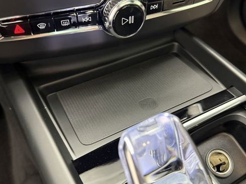 New 2026 Volvo XC60 B5 Core image 21