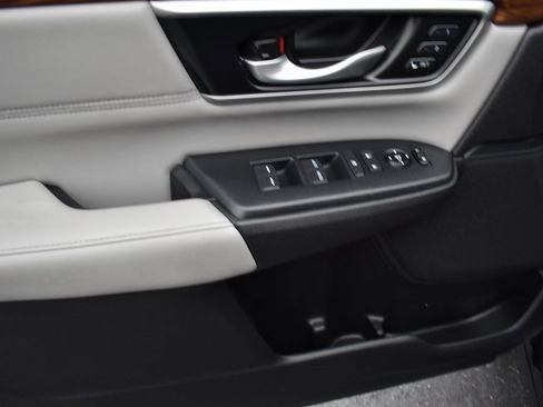 Used 2022 Honda CR-V EX-L image 10