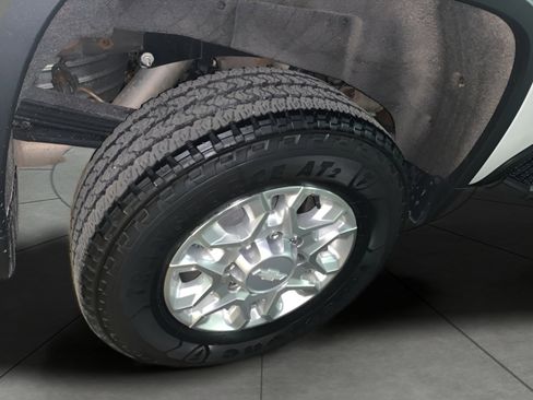 Used 2020 Chevrolet Silverado 2500 LTZ w/ LTZ Plus Package image 24