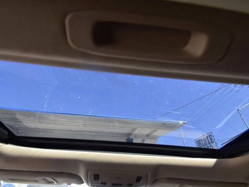 Used 2014 Lexus IS 250 w/ Navigation Package image 15