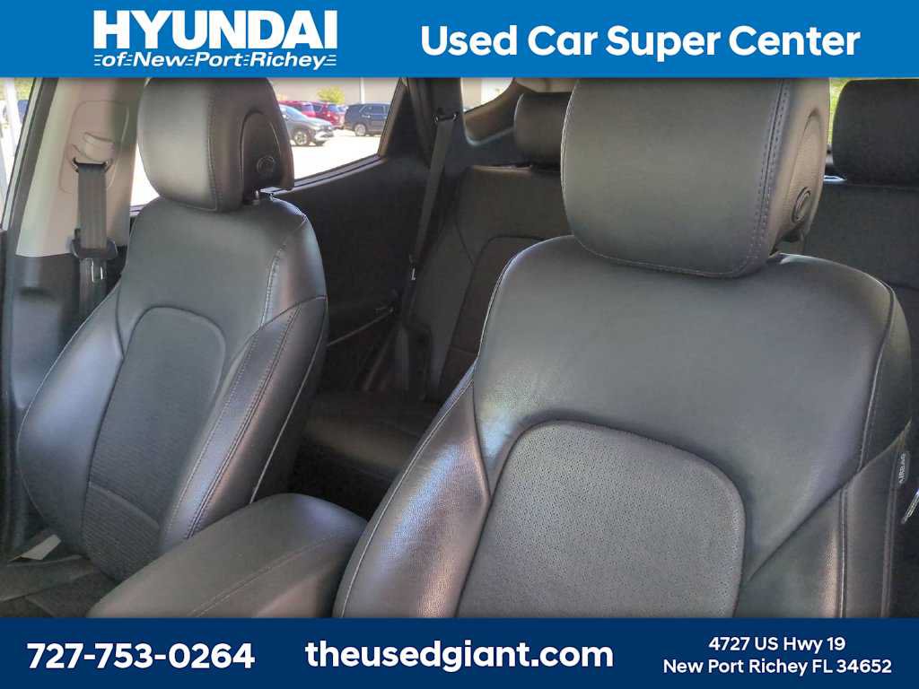 Used 2015 Hyundai Santa Fe Sport 2.0T w/ Option Group 05 FWD image 7