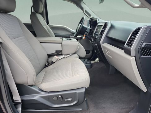 Used 2019 Ford F150 XLT w/ Equipment Group 302A Luxury image 18