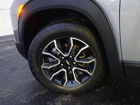 Certified 2023 Chevrolet TrailBlazer ACTIV w/ Sun and Liftgate Package image 31