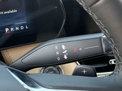 New 2026 Chevrolet Equinox ACTIV w/ Convenience Package III FWD image 18