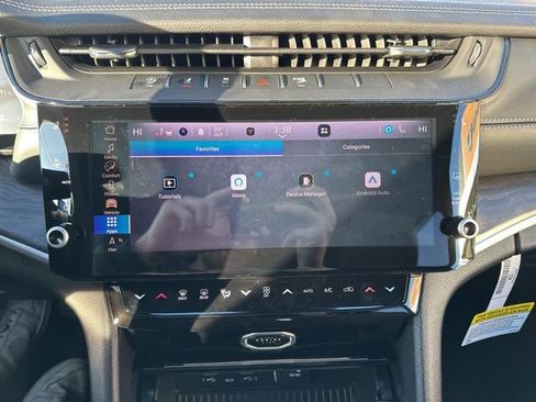 New 2026 Jeep Grand Cherokee Altitude AWD/4WD image 32