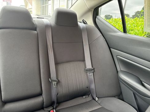 Used 2025 Nissan Altima 2.5 SV image 37