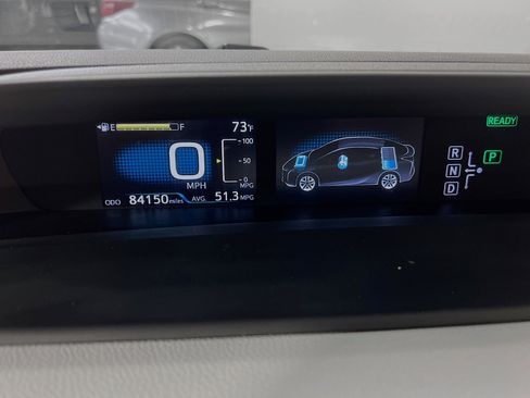 Used 2018 Toyota Prius Two image 21