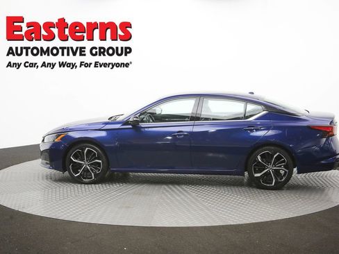 Used 2024 Nissan Altima 2.5 SR FWD image 59