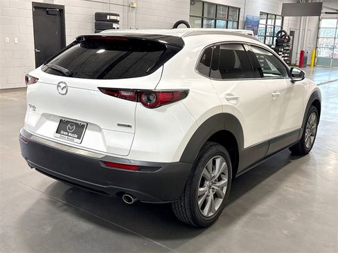 Certified 2023 MAZDA CX-30 AWD 2.5 S w/ Premium Package image 4
