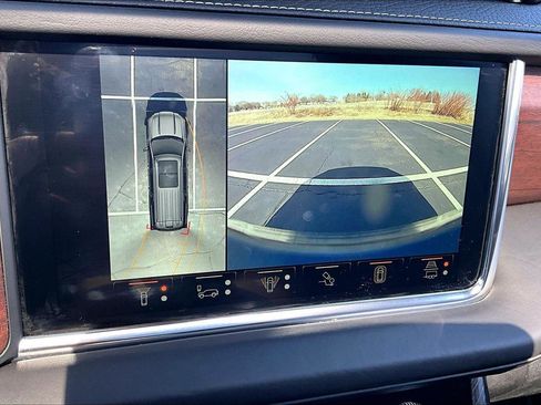 Used 2023 GMC Yukon XL Denali Ultimate image 22