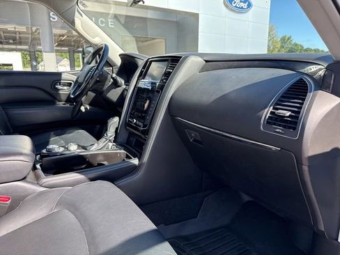 Used 2021 INFINITI QX80 Luxe image 27