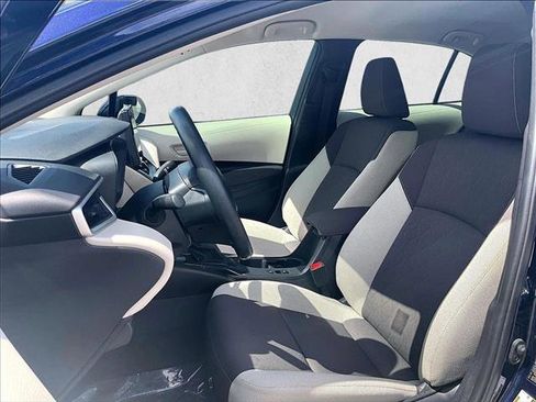Used 2025 Toyota Corolla LE image 26