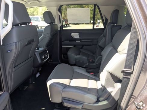 New 2026 Ford Expedition Max Active image 15