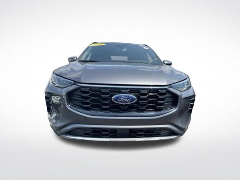 Certified 2023 Ford Escape ST-Line Elite AWD/4WD image 2