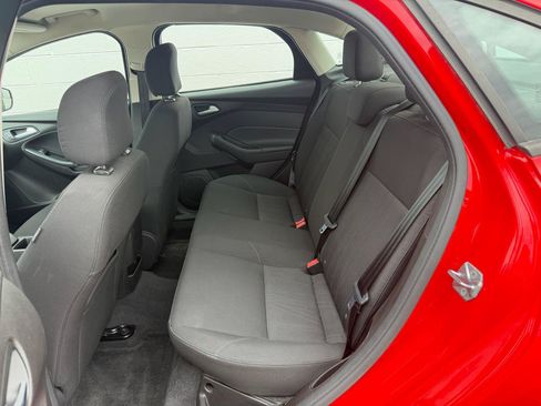 Used 2016 Ford Focus SE FWD image 14