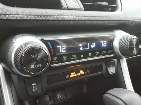 Used 2023 Toyota RAV4 XLE image 14