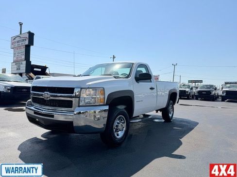 Used 2010 Chevrolet Silverado 2500 W/T image 1
