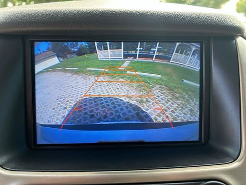 Used 2016 GMC Yukon Denali w/ Open Road Package AWD/4WD image 25