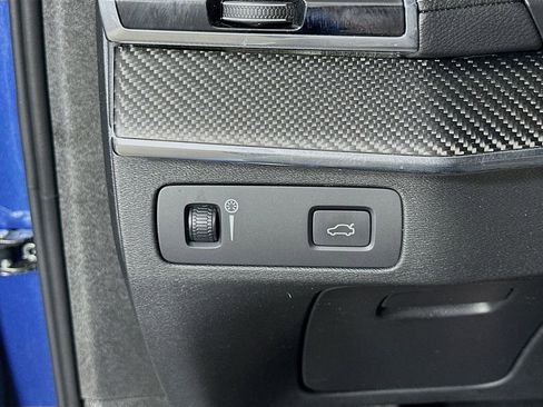 Used 2019 Volvo XC90 T6 R-Design w/ Protection Package Premier image 22