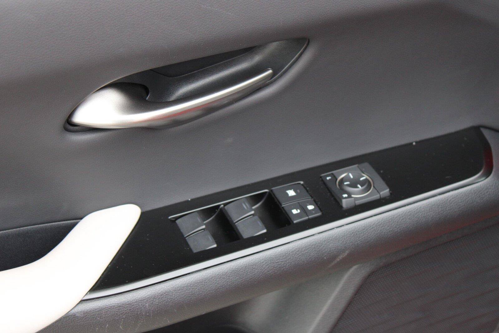 Used 2024 Lexus UX 250h F Sport AWD/4WD image 23