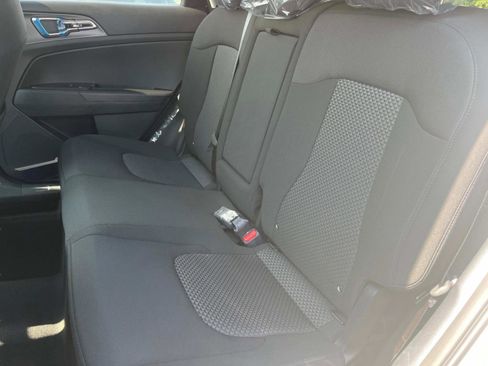 New 2025 Kia Sportage LX AWD/4WD image 21