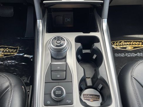 Used 2023 Ford Explorer Limited w/ Equipment Group 301A image 19