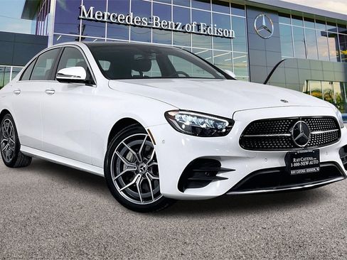 Certified 2022 Mercedes-Benz E 450 4MATIC Sedan image 1
