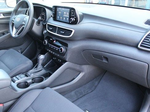 Used 2019 Hyundai Tucson Value AWD/4WD image 19