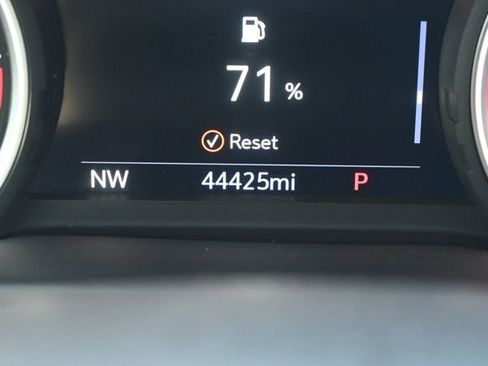 Used 2023 Chevrolet Silverado 2500 High Country w/ LPO, Hitch Package image 16