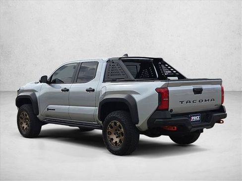 Used 2025 Toyota Tacoma 4x4 Double Cab Hybrid image 7