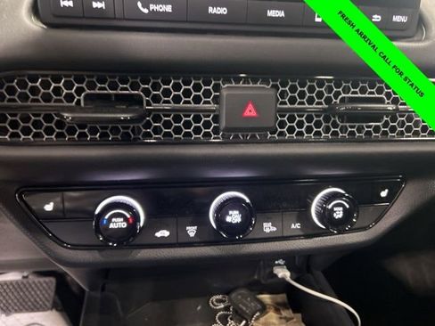 Used 2024 Honda HR-V Sport image 19