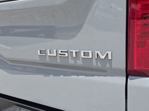 Used 2025 Chevrolet Silverado 1500 Custom AWD/4WD image 9