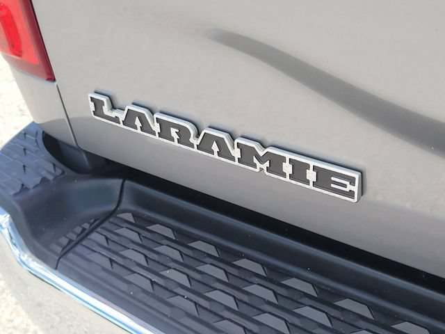 Used 2019 RAM 3500 Laramie AWD/4WD image 11