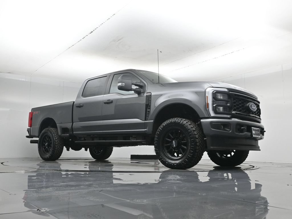 Used 2026 Ford F250 XL w/ STX Appearance Package AWD/4WD image 4
