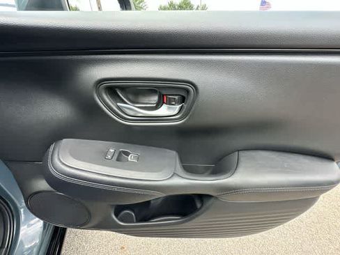 Used 2025 Honda HR-V EX-L image 21