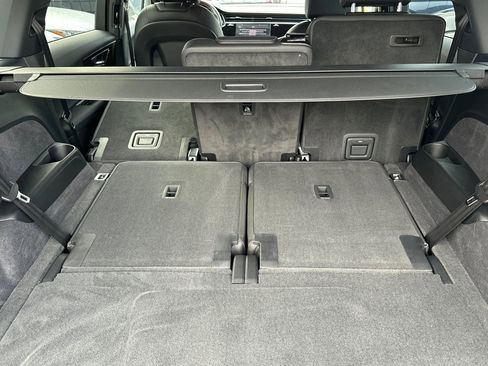 Used 2025 Audi Q7 2.0T Premium w/ Convenience Package image 16