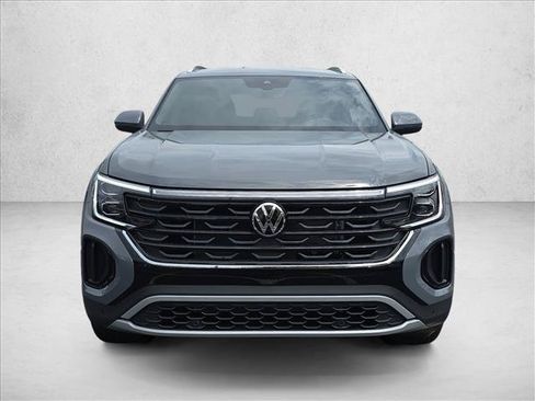 New 2026 Volkswagen Atlas Cross Sport SE FWD image 11