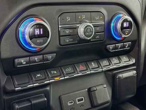 Certified 2022 GMC Sierra 1500 Denali w/ Denali Reserve Package image 17