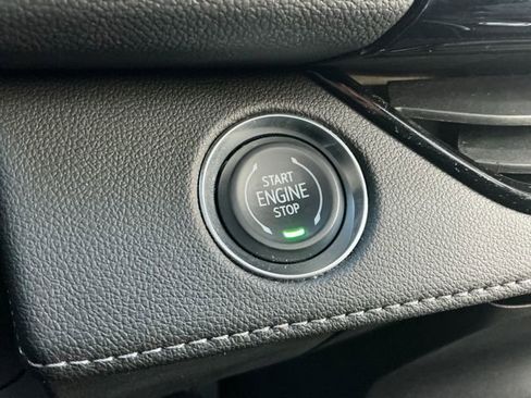 Used 2025 Buick Enclave Avenir w/ Trailering Package, 5000 lbs. image 20