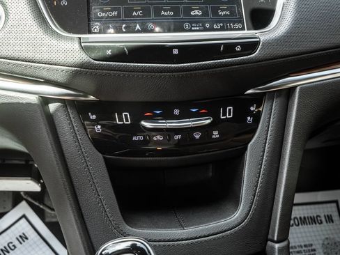 Used 2021 Cadillac XT5 Premium Luxury AWD/4WD image 22