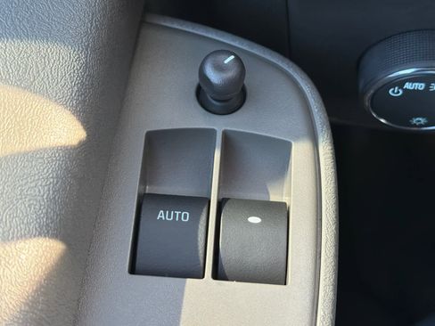 New 2025 Chevrolet Express 2500 w/ Driver Convenience Package image 22