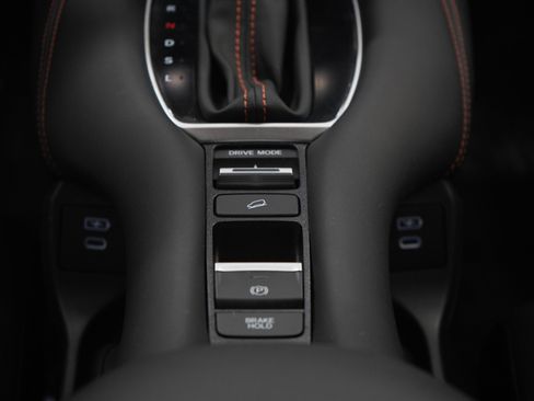 Used 2024 Honda HR-V Sport image 19