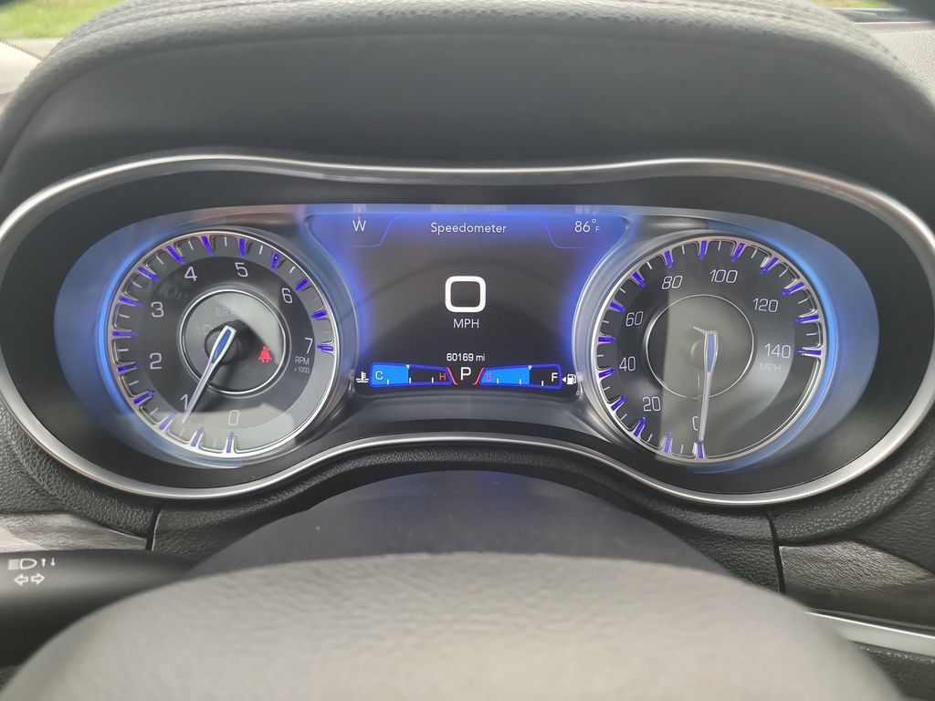 Certified 2021 Chrysler 300 Touring RWD image 33