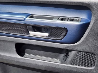 New 2025 Volkswagen ID. Buzz Pro S