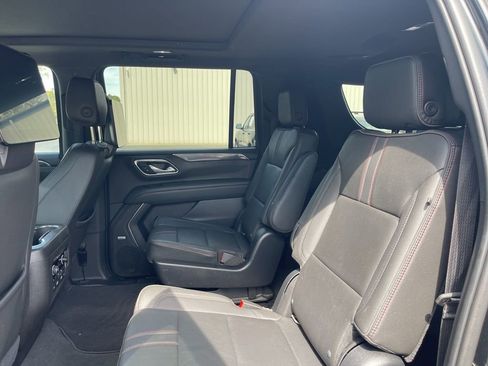 Used 2021 Chevrolet Suburban RST w/ Luxury Package image 22