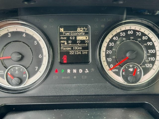 Used 2018 RAM 1500 Express RWD image 16