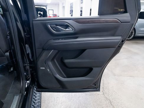 Used 2022 Chevrolet Tahoe Z71 w/ Z71 Off-Road Package image 25