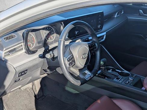 Used 2021 Kia K5 GT-Line image 9